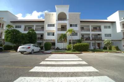 HERMOSO APARTAMENTO EN CAP CANA